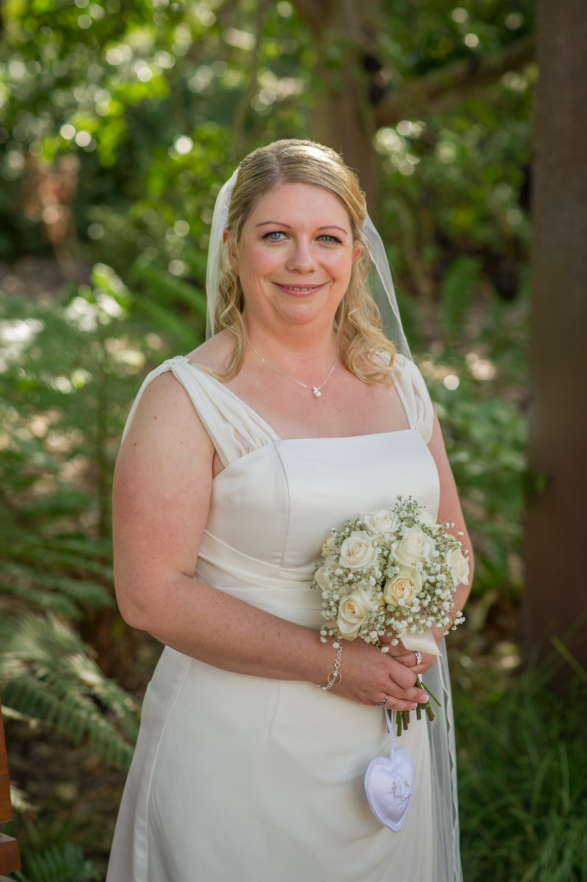 Three quarter's length portrait of bride at King's Park, Perth
