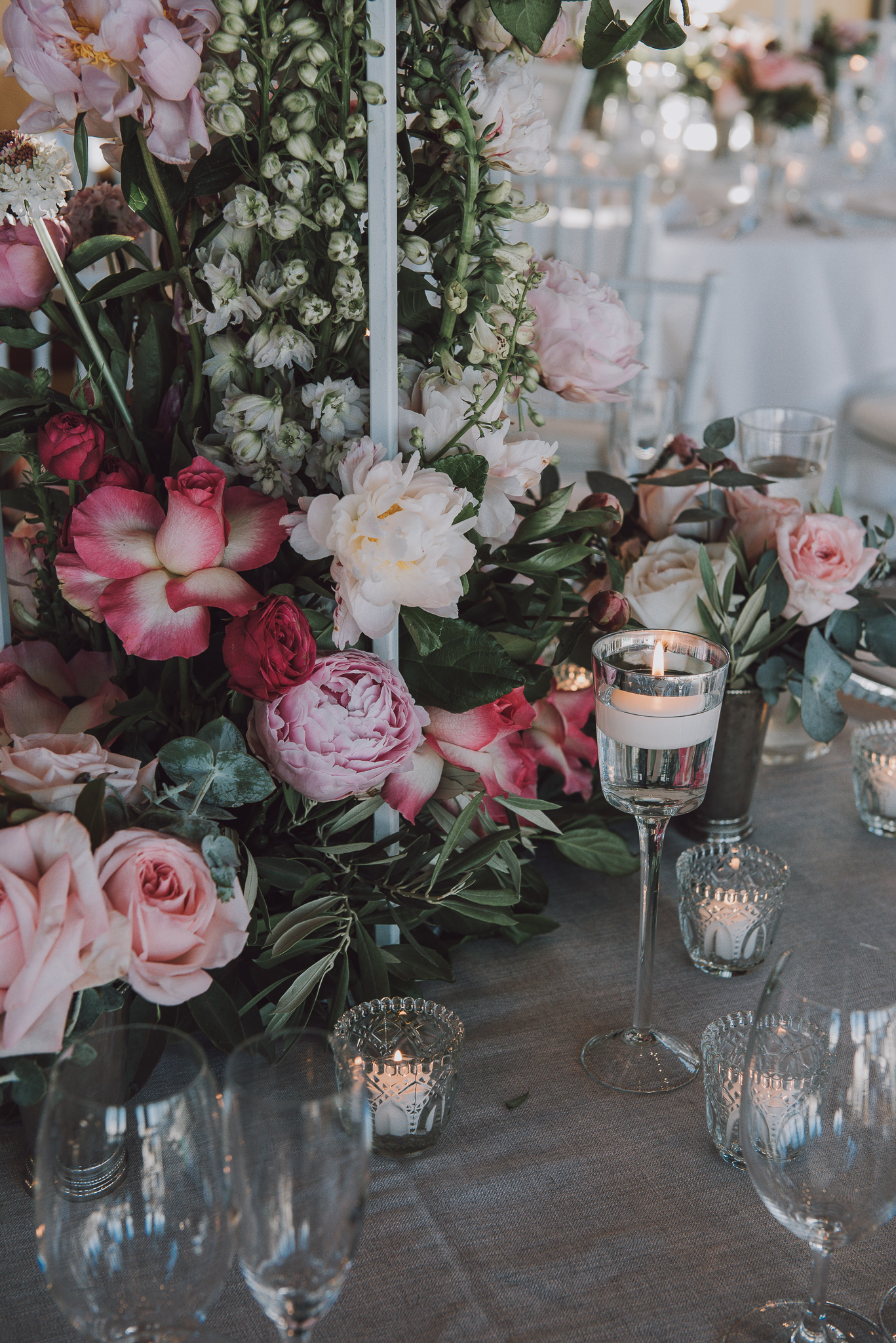 close up details of wedding table flowers